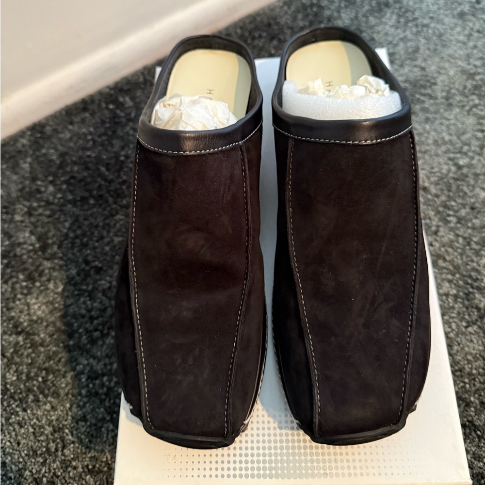 Women’s Black Suede Slip-On Shoes Size 10